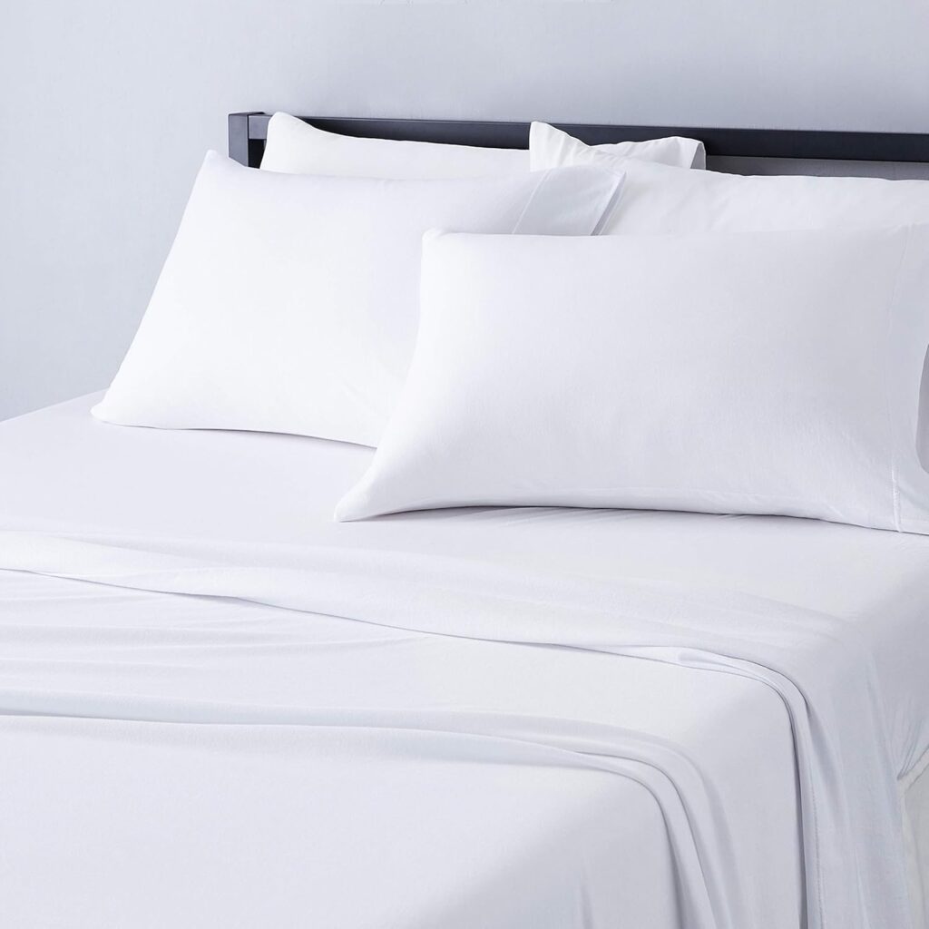 Amazon Basics Cotton Jersey 4-Piece Bed Sheet Set, King, White, Solid